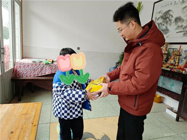 17011974125321436_33.jpg