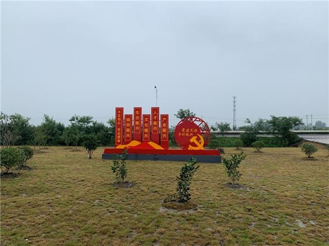 10063462497414570_33.jpg