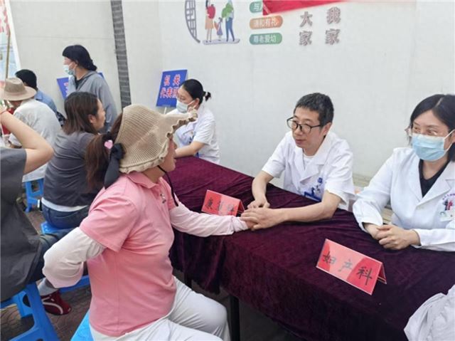 江苏淮阴新渡口街道：“我们的节日·端午 | 粽艾送安康，邻里聚温情”文明实践主题活动