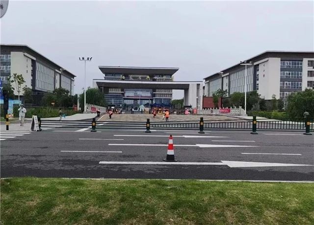   “城”心护考，助梦启航