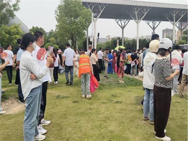“静”心守护 “净”待佳绩——射阳县城管局环卫处多措并举护航高考