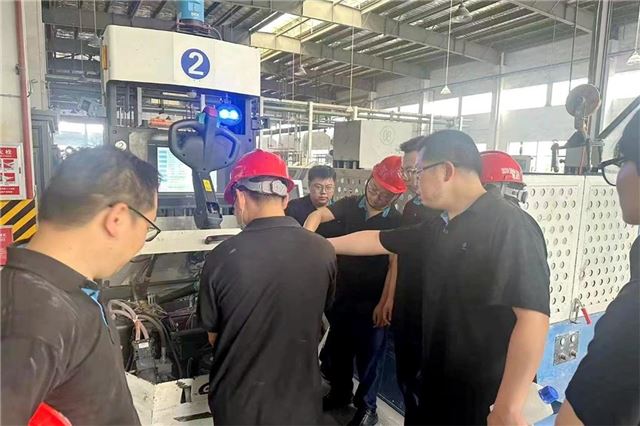 他们用智慧和汗水践行“艰苦奋斗 追求卓越