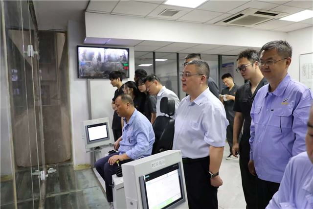 法护生态・与绿同行——兴化法院沉浸式“课堂” 助力固废综合治理