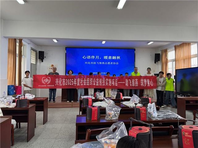 10175668345580327_33.jpg 10175668345580327_33.jpg