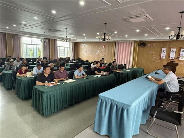 14435180163650048_33.jpg 14435180163650048_33.jpg