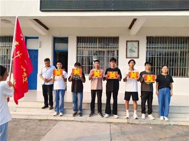 1132393161664792_33.jpg 1132393161664792_33.jpg