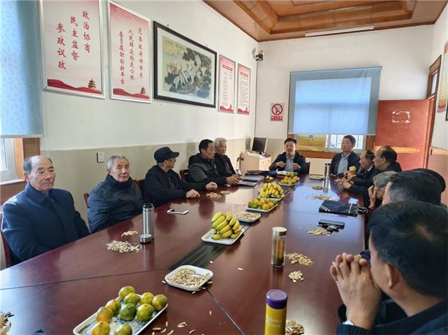 15370417954970672_33.jpg 15370417954970672_33.jpg