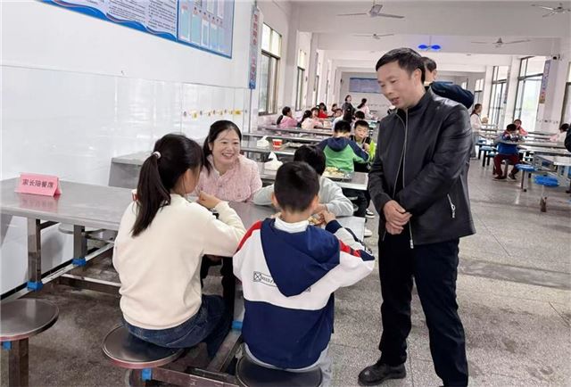 09071819307824705_33.jpg 09071819307824705_33.jpg