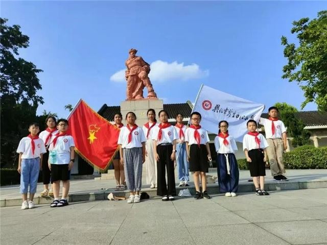 10563593414886201_33.jpg 10563593414886201_33.jpg