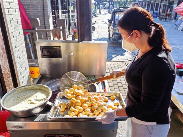 11323480642653167_33.jpg 11323480642653167_33.jpg