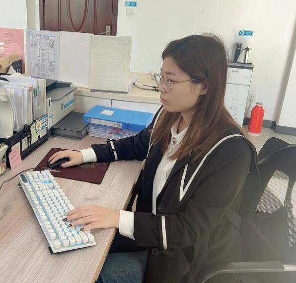 08574469491603570_33.jpg 08574469491603570_33.jpg