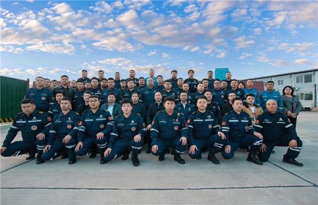 10002839799336593_33.jpg 10002839799336593_33.jpg