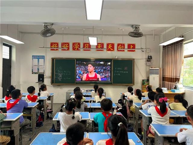 0938383553972257_33.jpg 0938383553972257_33.jpg