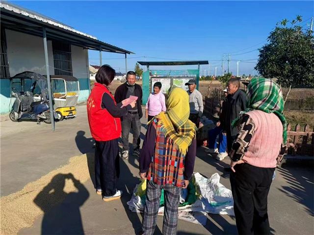 165508022774091_33.jpg 165508022774091_33.jpg