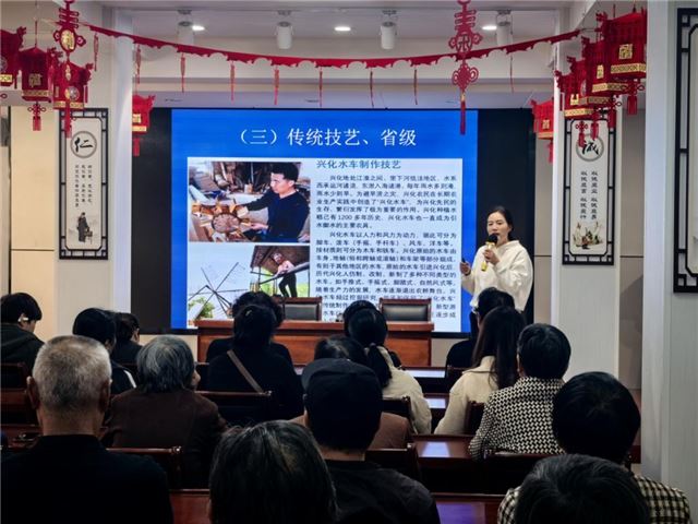 赋能社区 点亮生活——兴化市“全民终身学