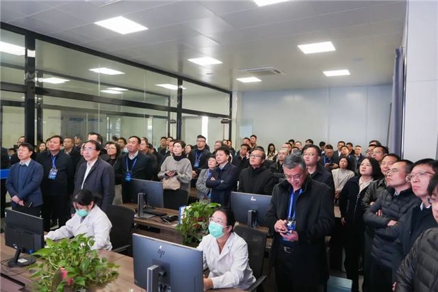 11014872971955043_33.jpg 11014872971955043_33.jpg