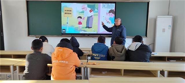 江苏涟水县南集镇：开展“安全十条 护我成