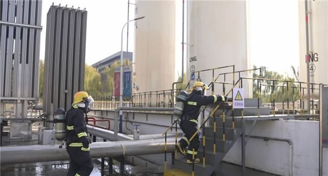  以演促安 以练筑防——兴化市成功举办2