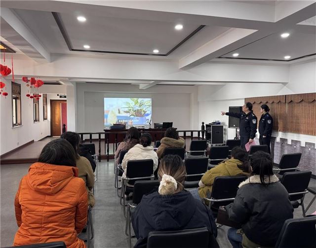 09575002382516392_33.jpg 09575002382516392_33.jpg