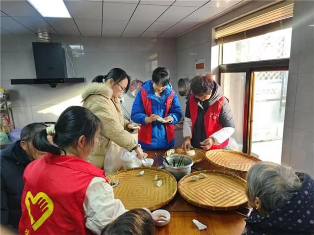 11091609426636861_33.jpg 11091609426636861_33.jpg