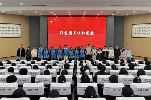 1135020998713972_33.jpg 1135020998713972_33.jpg