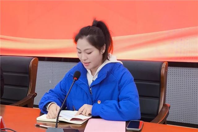 11353021912833588_33.jpg 11353021912833588_33.jpg