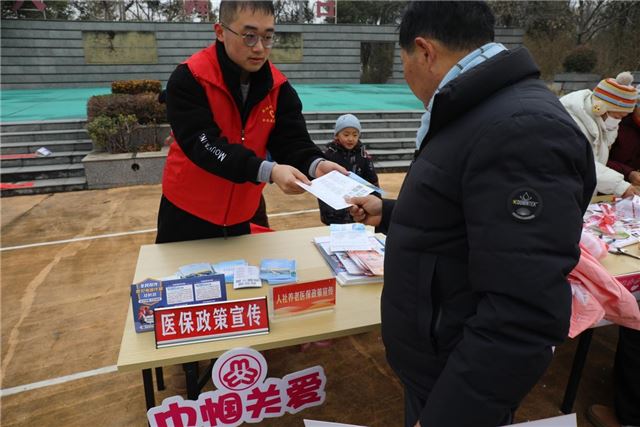 11183185795993458_33.jpg 11183185795993458_33.jpg