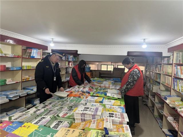 10261855589458193_33.jpg 10261855589458193_33.jpg