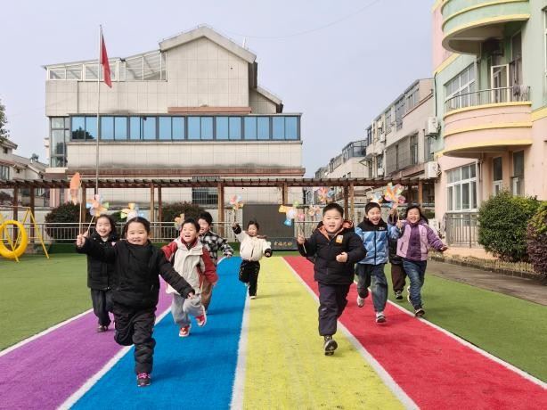 10323640806469370_33.jpg 10323640806469370_33.jpg