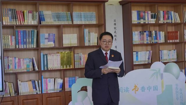  【书香检察】味寄乡关，心守法理 —— 读《春初新韭 秋末晚菘》有感