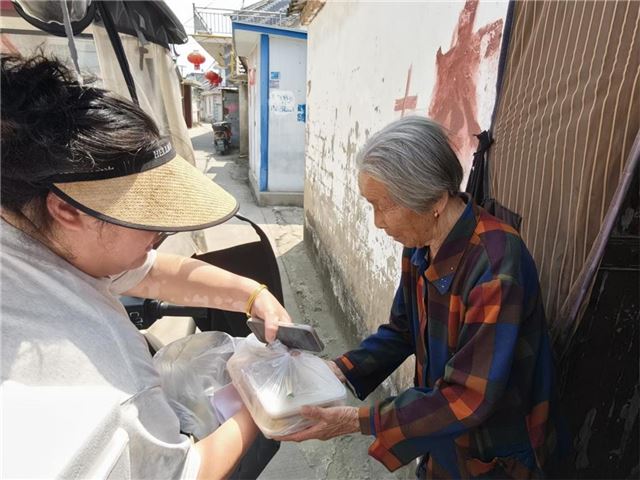 暖心助餐护桑榆！垛田街道老年助餐服务正式启动